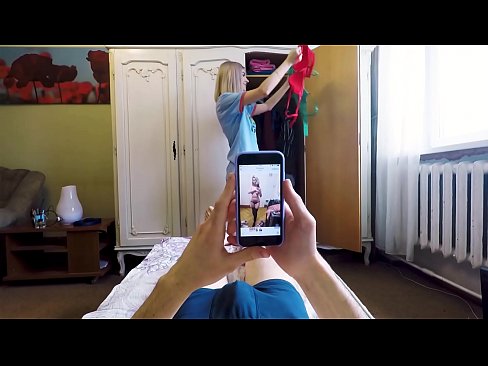 ❤️ Nevlastná sestra urobila svojmu bratovi semeno tesne predtým, ako mama prišla domov ❤ Šukanie video na sk.porncomixone.ru ️❤