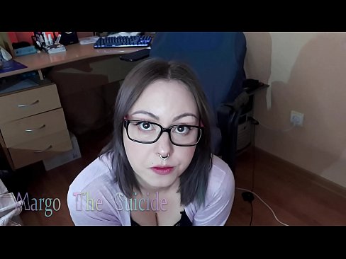 ❤️ Sexy dievča s okuliarmi hlboko fajčí vibrátor na kameru ❤ Šukanie video na sk.porncomixone.ru ️❤